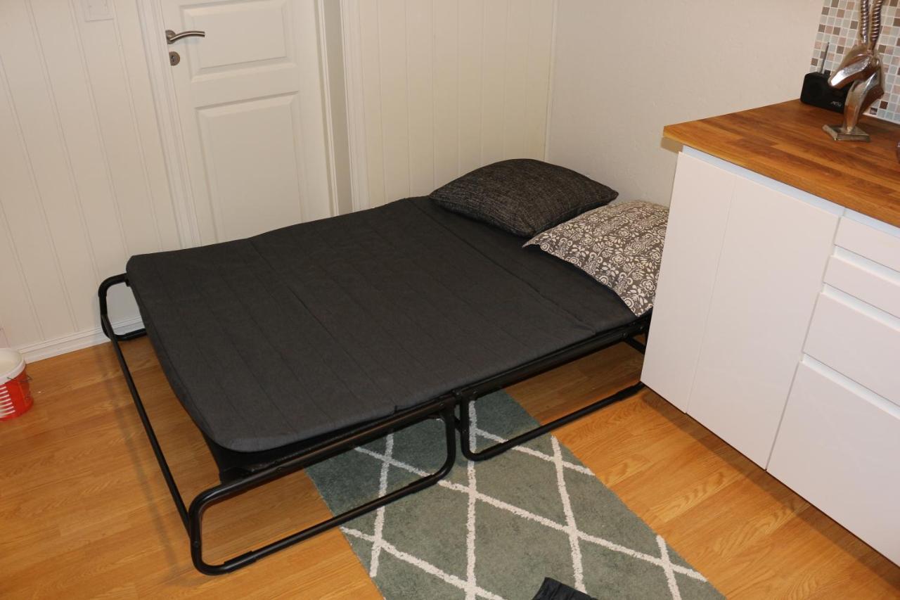 Nice Apartment With1 Bedroom Separate Living Room With A Sofa Bed And A Tiny Kitchen A Bathroom Located In Nordstrand Near By The Sea For 3 Guests With A Garden And Grill 5 Extra Guests With Extra Cost In The Cabin With Sea View Just Outside The Apar Oslo Zewnętrze zdjęcie